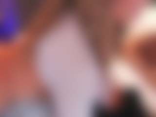 SharomRoss's Live Sex Cam Show