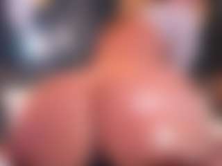 SharomRoss's Live Sex Cam Show