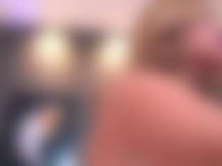 SharomRoss's Live Sex Cam Show