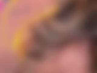 Live cam show with SharomRoss - Big Tits on Uber Horny