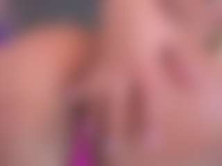 SharomRoss's Live Sex Cam Show