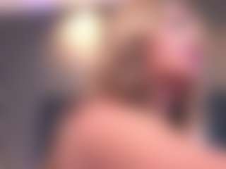 SharomRoss's Live Sex Cam Show