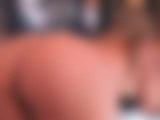 Live cam show with SharomRoss - Fuck Machine on Big Tits