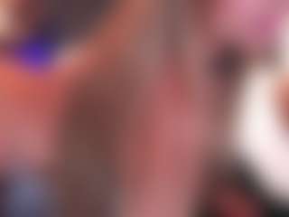 Live cam show with SharomRoss - Butt Plug on Camsoda