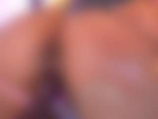 SharomRoss's Live Sex Cam Show