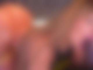 Live cam show with SharomRoss - Body Massage on CamwithHer