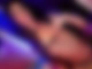 charlottesweetxx's Live Sex Cam Show