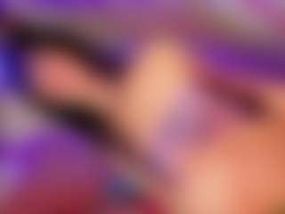 charlottesweetxx's Live Sex Cam Show