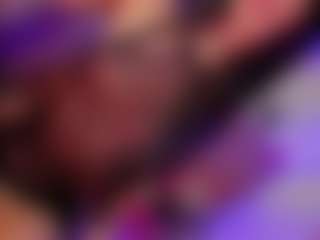 charlottesweetxx's Live Sex Cam Show