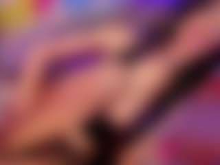 charlottesweetxx's Live Sex Cam Show