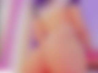 charlottesweetxx's Live Sex Cam Show