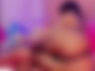 charlottesweetxx's Live Sex Cam Show