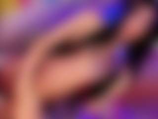 charlottesweetxx's Live Sex Cam Show