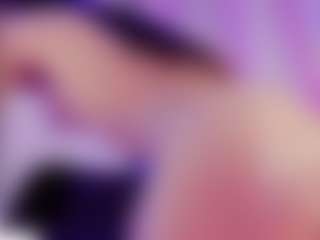 charlottesweetxx's Live Sex Cam Show