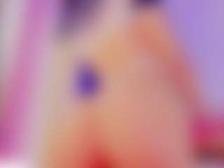 charlottesweetxx's Live Sex Cam Show
