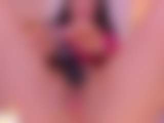 Live cam show with Jin harrison - Ass Bouncing on CamClone