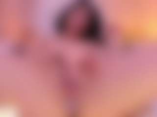 Live cam show with Jin harrison - Gamer on Camsoda