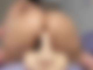 mollyy-rosse's Live Sex Cam Show