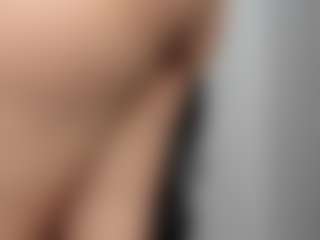 mollyy-rosse's Live Sex Cam Show