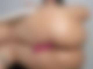mollyy-rosse's Live Sex Cam Show