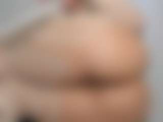 mollyy-rosse's Live Sex Cam Show