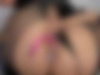 mollyy-rosse's Live Sex Cam Show