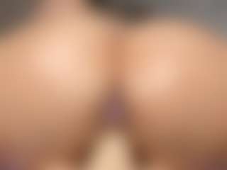 mollyy-rosse's Live Sex Cam Show