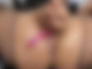 mollyy-rosse's Live Sex Cam Show