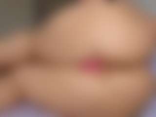 Live cam show with mollyy-rosse - Smoking on Camsoda
