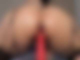 mollyy-rosse's Live Sex Cam Show