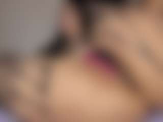 mollyy-rosse's Live Sex Cam Show