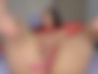 mollyy-rosse's Live Sex Cam Show