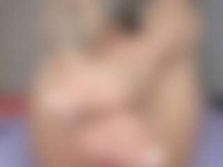mollyy-rosse's Live Sex Cam Show