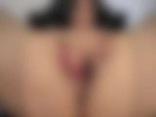 mollyy-rosse's Live Sex Cam Show