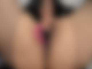 mollyy-rosse's Live Sex Cam Show