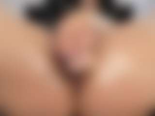 mollyy-rosse's Live Sex Cam Show