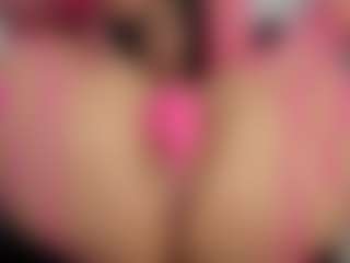 Live cam show with mollyy-rosse - Smoking on https://playwithruby.com
