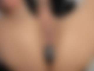 mollyy-rosse's Live Sex Cam Show