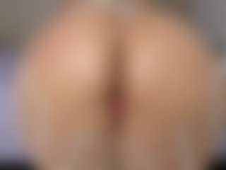 mollyy-rosse's Live Sex Cam Show