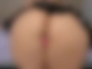 Live cam show with mollyy-rosse - Bikini on Fling VIP Chat