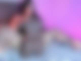 Live cam show with Barbara - Lesbian on SquirtSoMuch