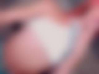 Emmily-Sofia's Live Sex Cam Show