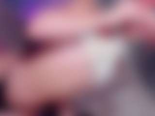 Emmily-Sofia's Live Sex Cam Show