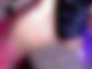 Emmily-Sofia's Live Sex Cam Show