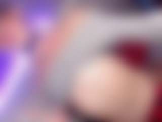 Live cam show with Emmily-Sofia - Lean on AdultVida.com