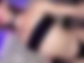 Live cam show with Emmily-Sofia - Flat Chested on Fling VIP Chat