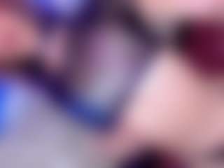 Live cam show with Emmily-Sofia - Lean on Camsoda