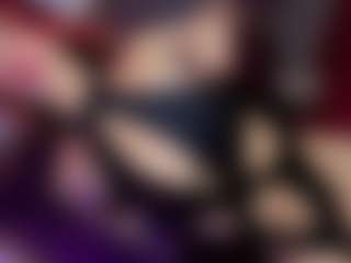 Live cam show with Emmily-Sofia - Spank on live.xbliss.ai