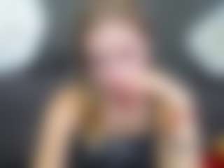 Live cam show with MargaritaKiss - Double Penetration on CamwithHer