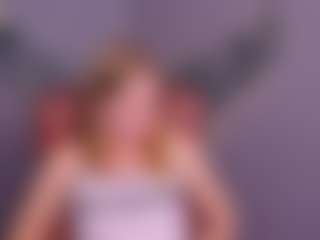 Live cam show with MargaritaKiss - Thin on dropp.cam